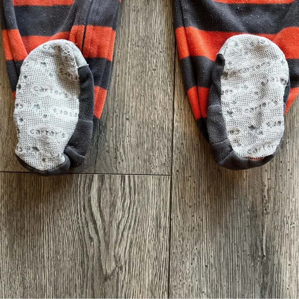 Carter’s Toddler Boy Long Sleeve Footie Zippy Pajama Football Stripes 18 Months